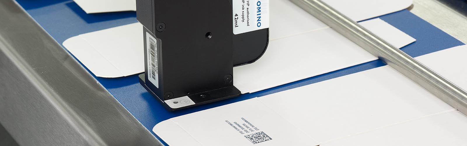 Domino Gx Series TIJ applying QR codes in a live pharmaceutical production line